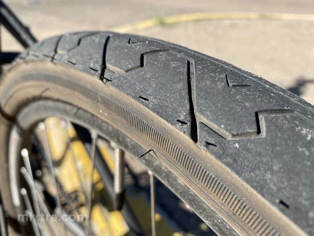 durable mountain bike road tires