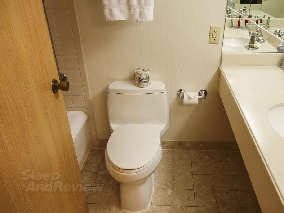 Marriott IAH toilet