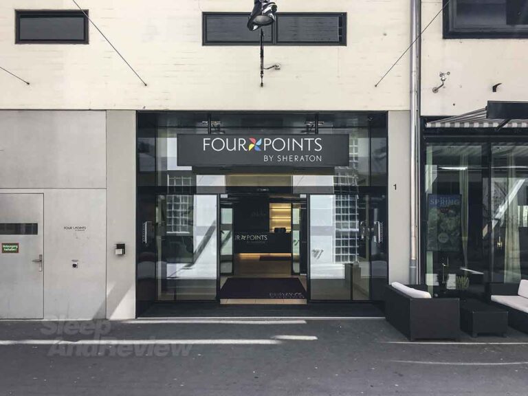 Four Points by Sheraton Zurich (Sihlcity) – a nice hotel in an odd location