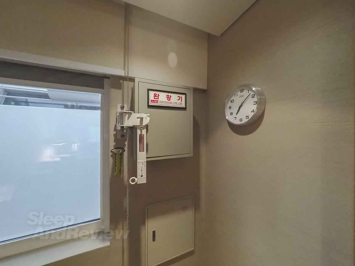 Incheon Airport Transit Hotel room details