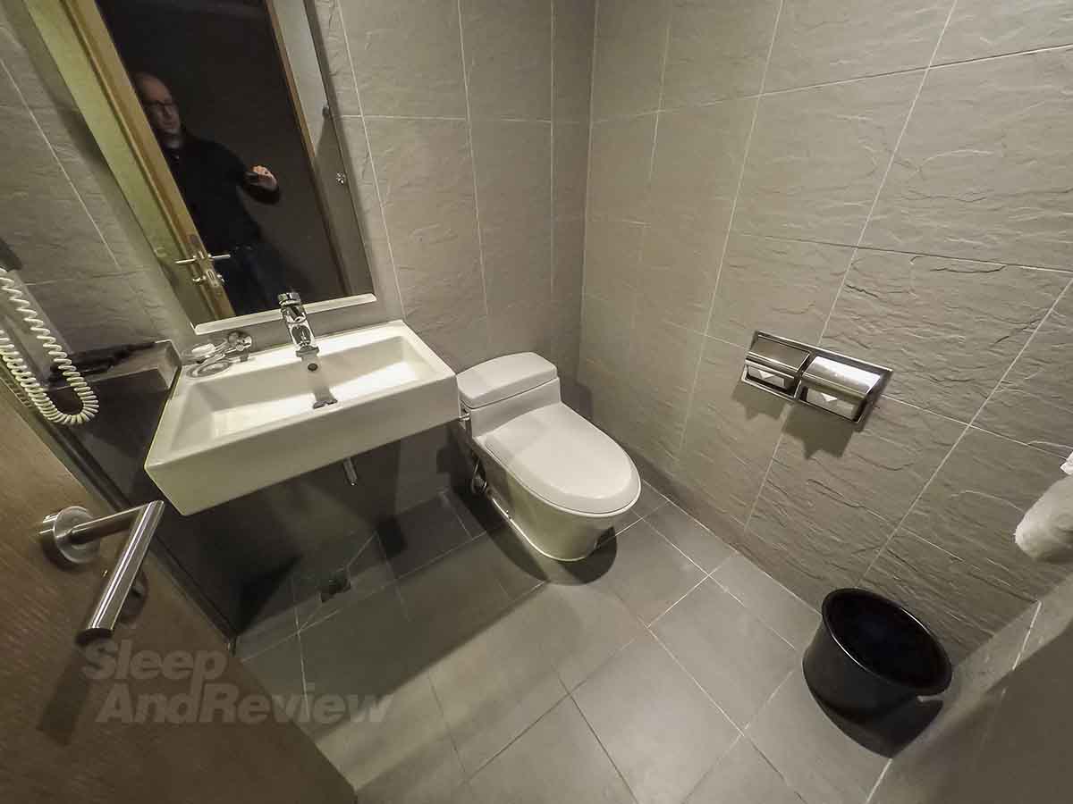 Incheon Airport Transit Hotel toilet
