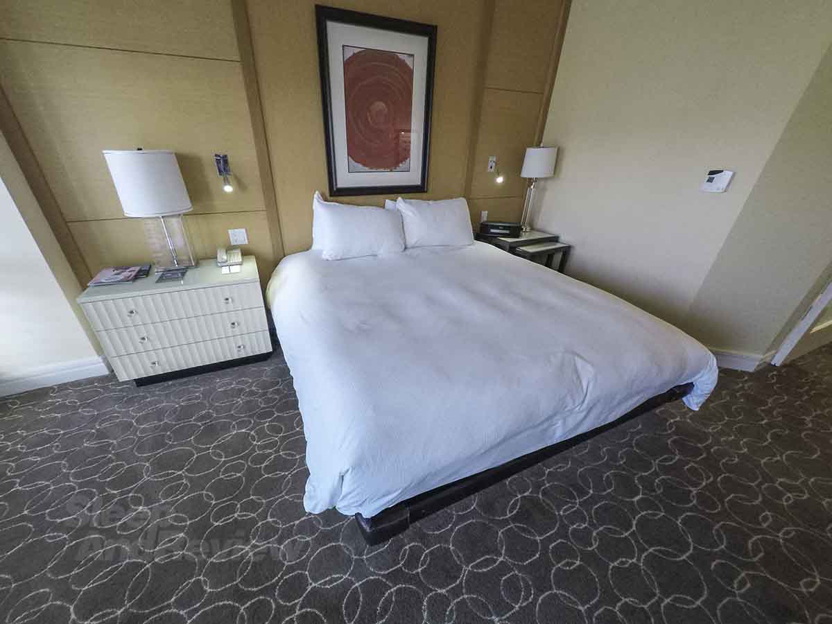 Sofitel Hotel Beverly Hills room overview