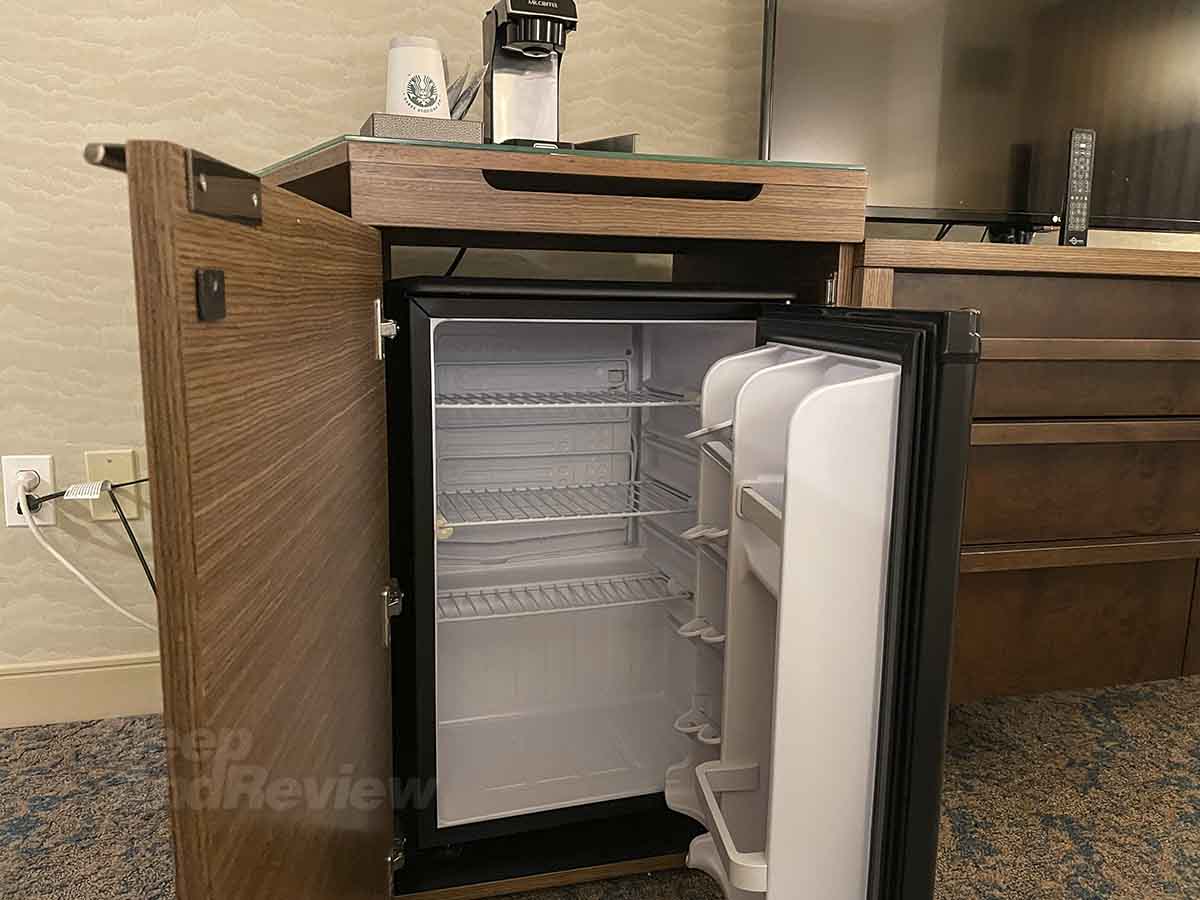 Westin DTW in room refrigerator