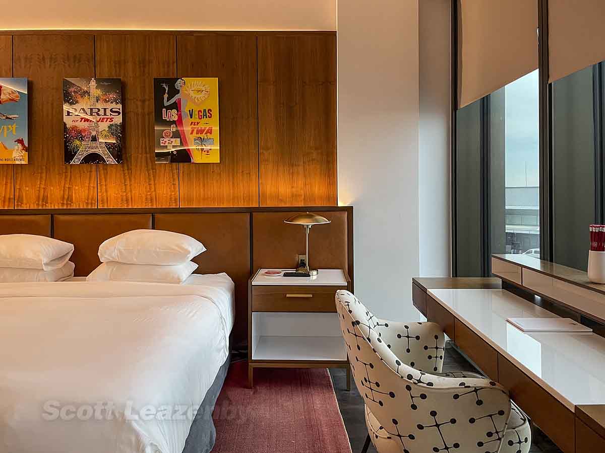 Twa hotel Howard Hughes suite bed and desk