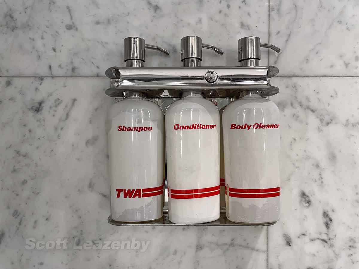 Twa hotel shampoo conditioner and body cleaner