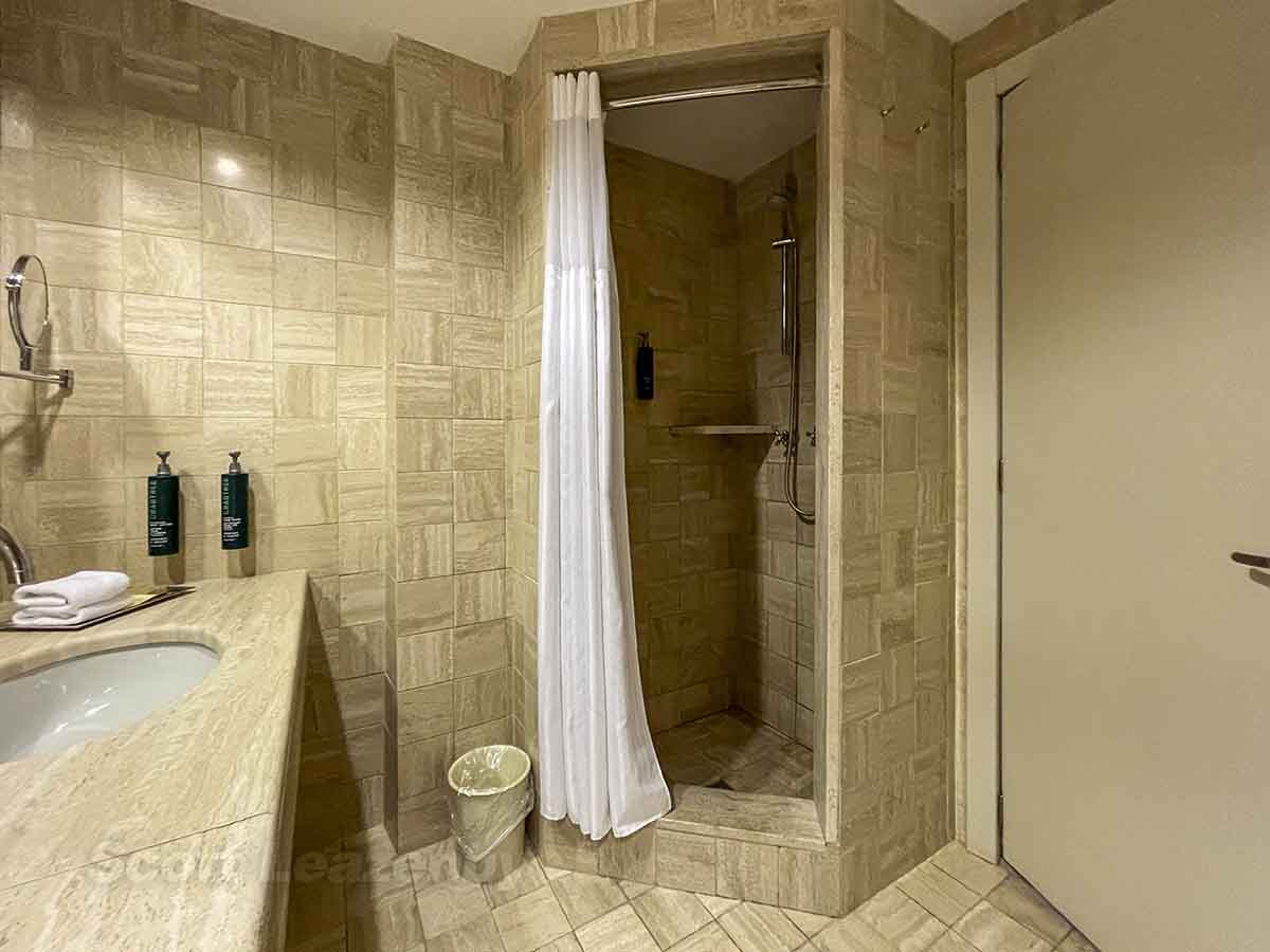 FCO Hilton suite shower