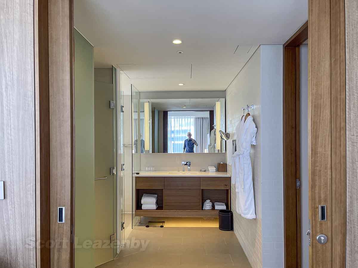 Incheon Grand Hyatt suite bathroom