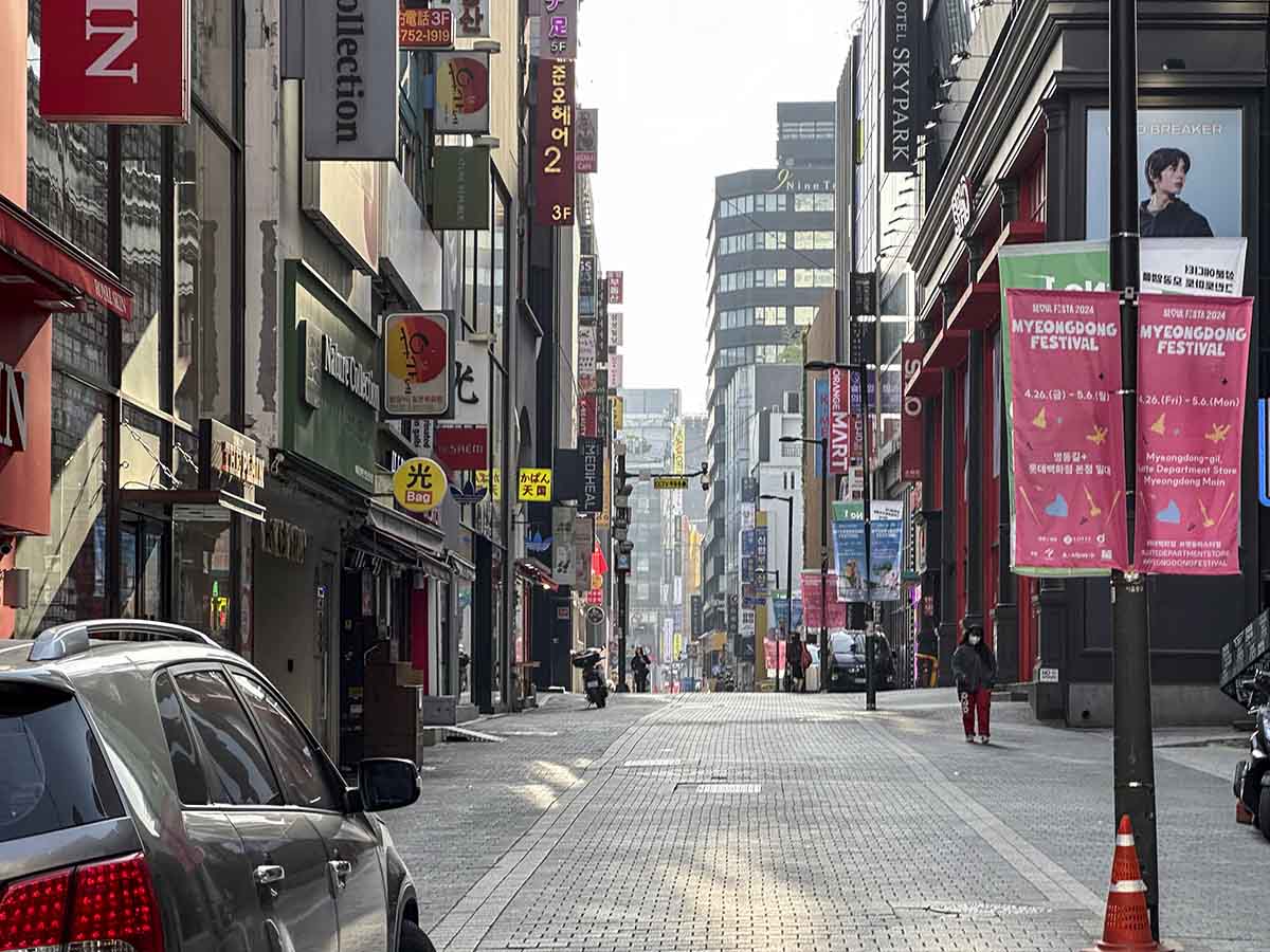 Clean streets of Seoul South Korea