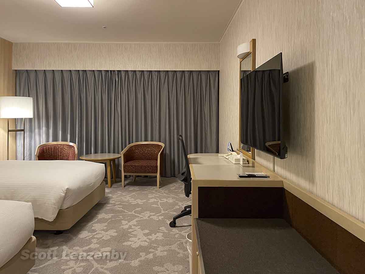 Nikko Hotel NRT double bed room