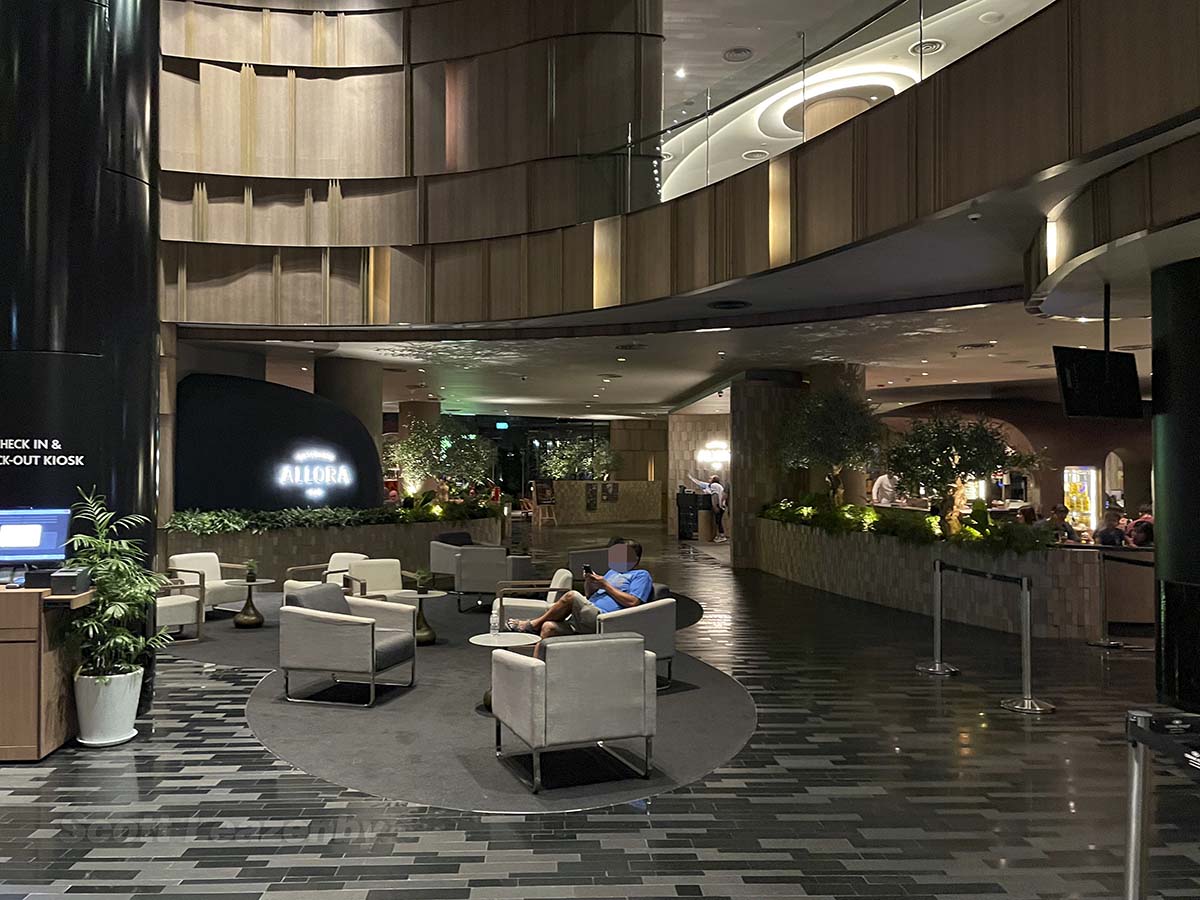 Lobby of the Crowne Plaza Hotel Singapore airport