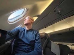 Scott Leazenby Airline Reviews